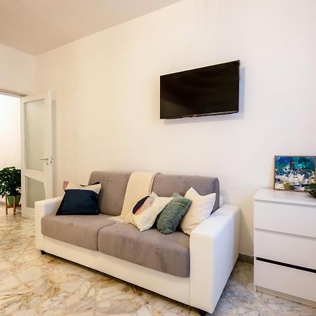 Puglia5Stars Stazione Centrale Umberto I Bari Buitenkant foto